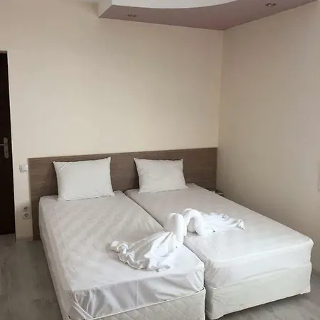 Atili House Pensiune *